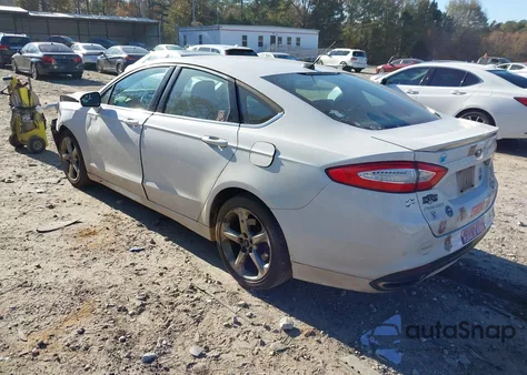 2016 Ford Fusion Se z USA, uszkodzony, nr VIN 3FA6P0H99GR271888